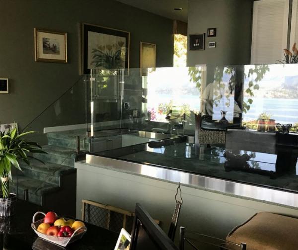 Cầu Thang Kính Châu Âu MD206 